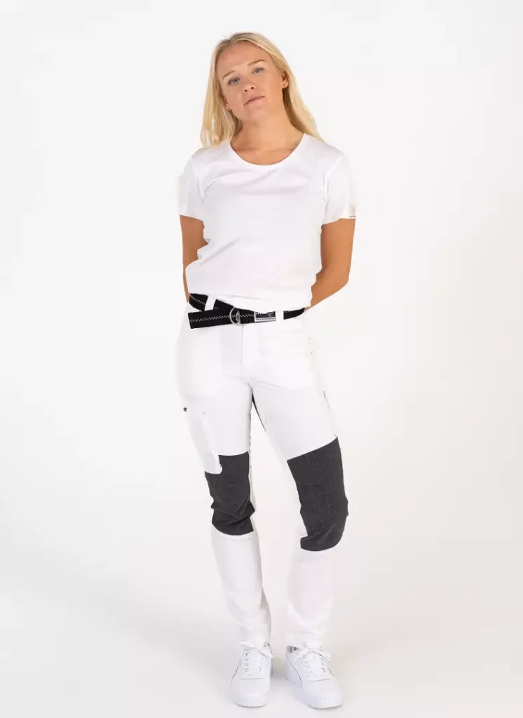 W-1200-trousers-seglingsbyxa-dam-PP6316-0100-M.webp