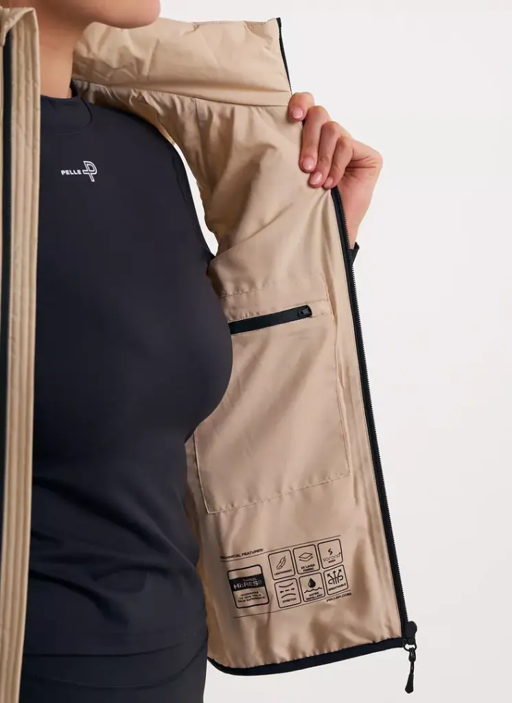 W-Arolla-aero-vest-damväst-PP7514-0743-d1.webp